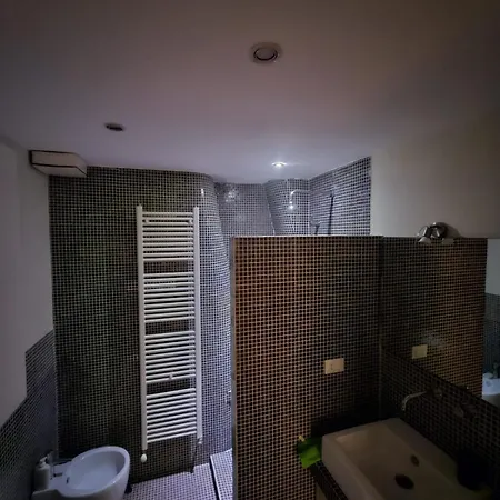 Casa Mambu - A Pearl In The Heart Of Lägenhet Turin